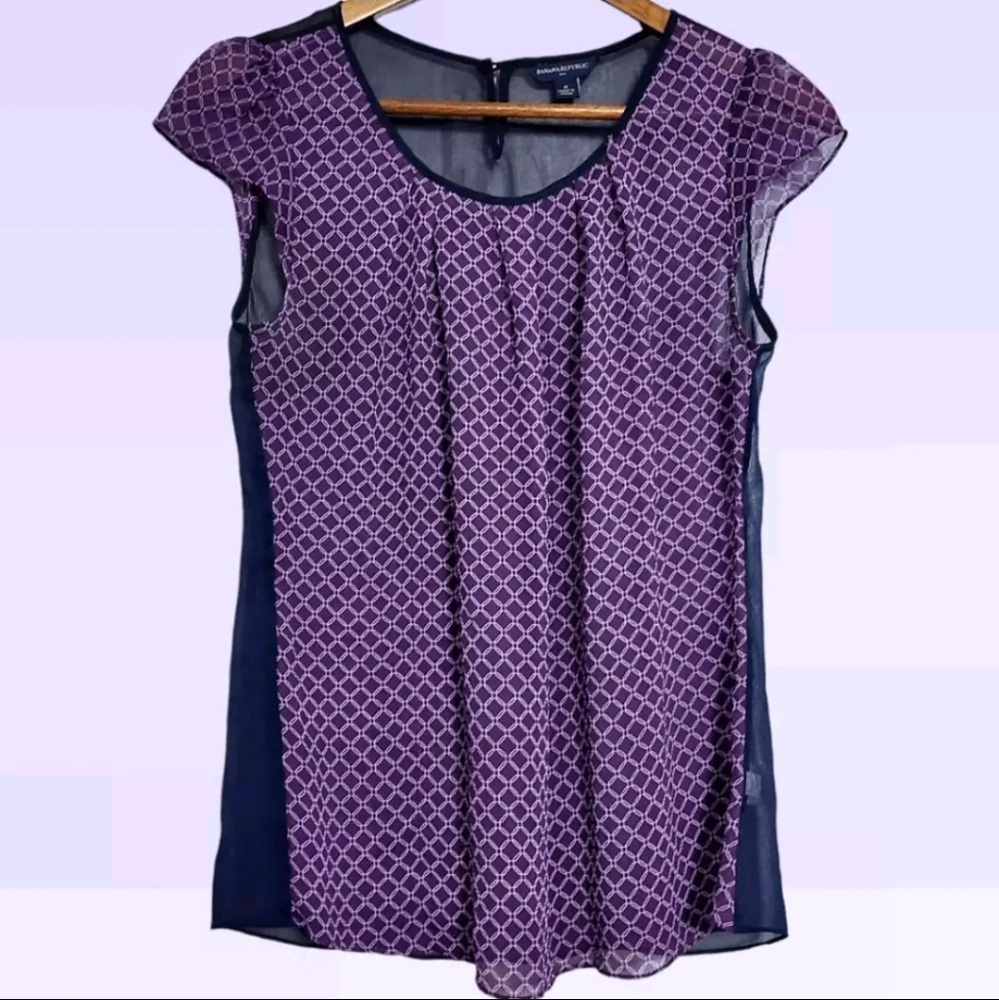 Banana Republic Sheer Geometric Print Purple Blouse Size Medium Lightweight
